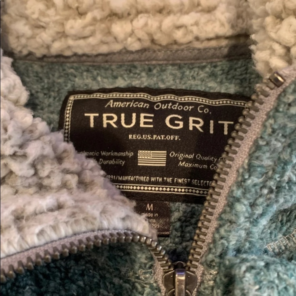 Women's pullover